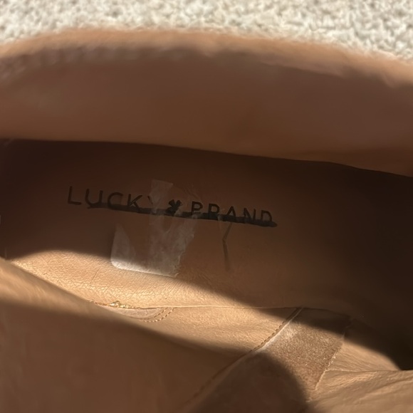 Brown suede boots - Picture 5 of 5